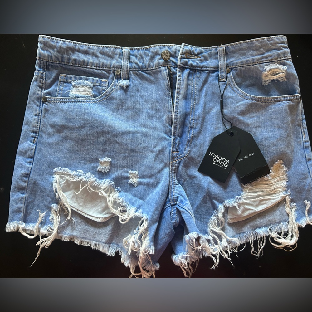 Insane gene mid rise shorts